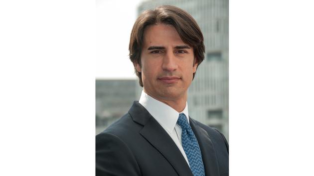 Headshot of Alejandro Reynal, CEO of Apple Leisure Group