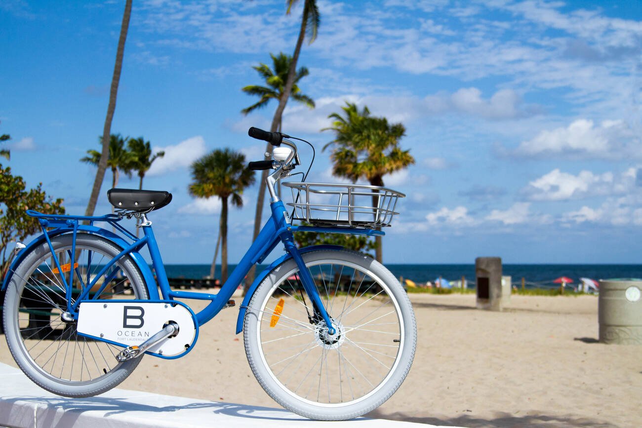 Blue bicycle on the beach