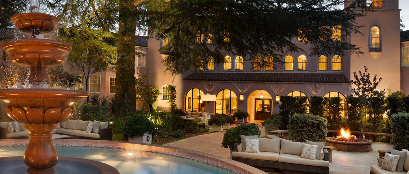 Courtyard and lounge area by a fountain