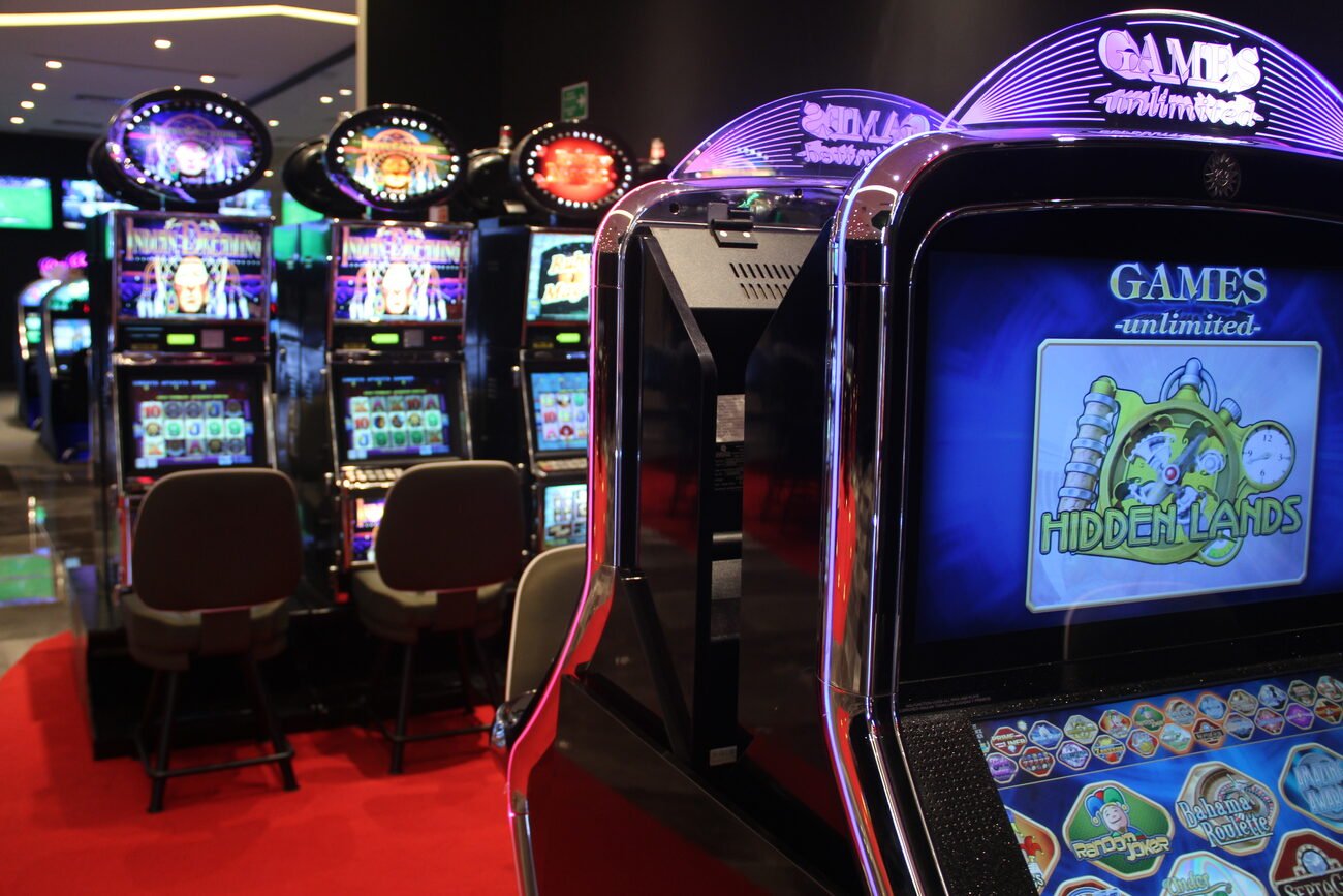 Slot machines at the red casino
